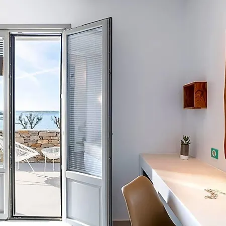 Comfy Parikia (Paros)